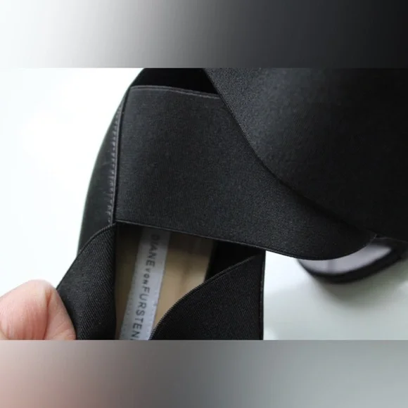 Diane Von Furstenberg Juliesa Strapped Heels - Picture 9 of 11